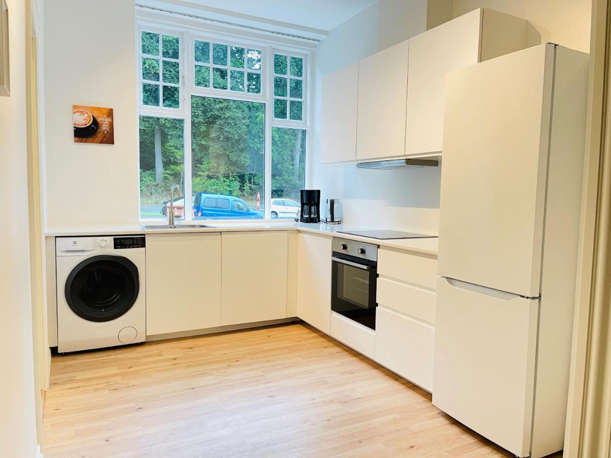 Aday - Aalborg Mansion - Big Apartment With Garden ภายนอก รูปภาพ